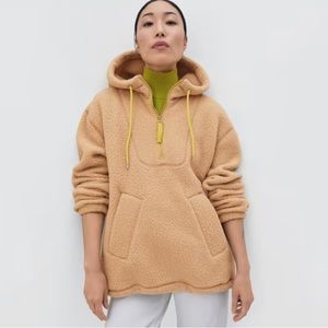 Everlane ReNew fleece hoodie